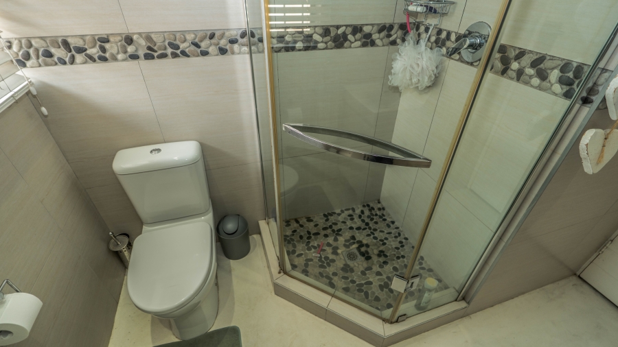 4 Bedroom Property for Sale in De La Haye Western Cape